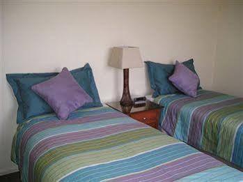 วอเตอร์วิวลักชูรี่อพาร์ตเมนท์ Aparthotel เมริมบูลา ภายนอก รูปภาพ